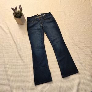 Levi Low-rise Jeans Size 9